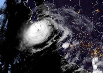 “Olaf” se desplazará hacia el oeste, alejándose y dejando de afectar a México