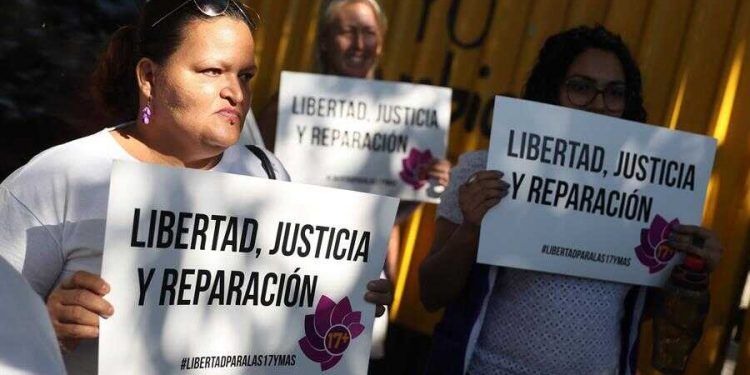 ONG reporta más de 200 mujeres presas en México por delitos relacionados al aborto