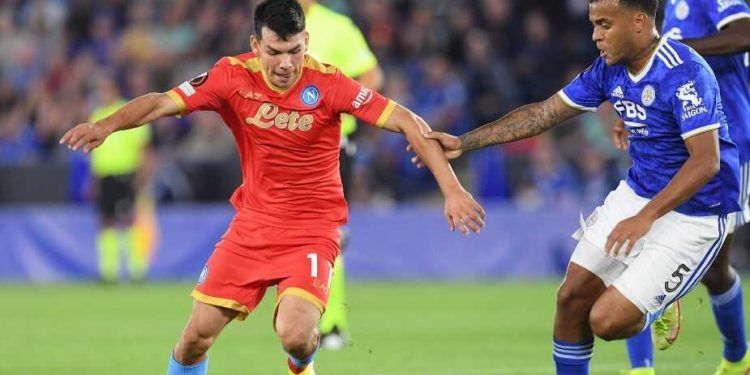 Napoli rescata empate ante el Leicester City en la Europa League