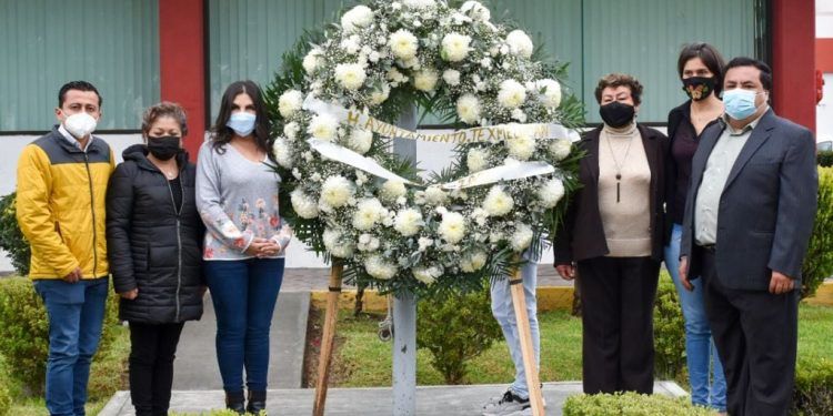 Encabeza Norma Layón homenaje en memoria de víctimas de COVID