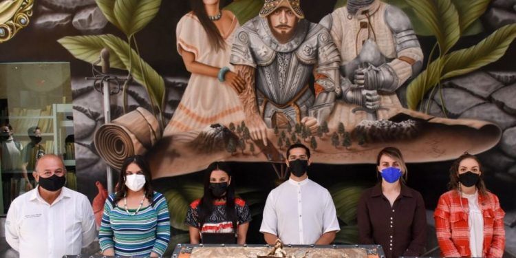 Develan en Texmelucan primer mural incluyente del estado