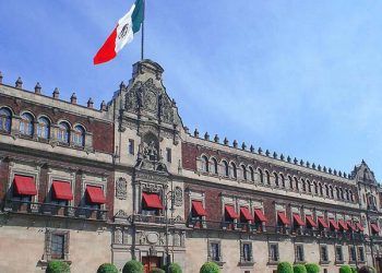 Ebrard lidera ruta a 2024, pero una alianza anti Morena complica todo