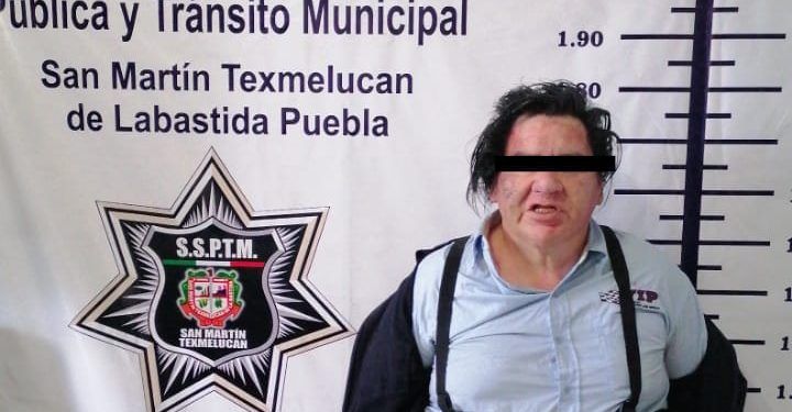 Detiene Policía de texmelucan a presunto homicida de madre e hijo