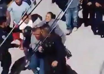 Se desata riña entre vecinos de Cuautlancingo; reportan detonaciones de arma de fuego 