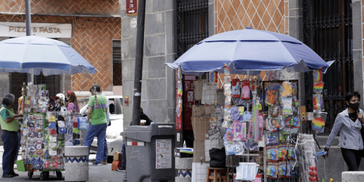 Gobierno de Claudia Rivera, reprobado