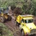 Intensifican labores para liberar caminos en las sierras Norte y Nororiental afectados por Grace