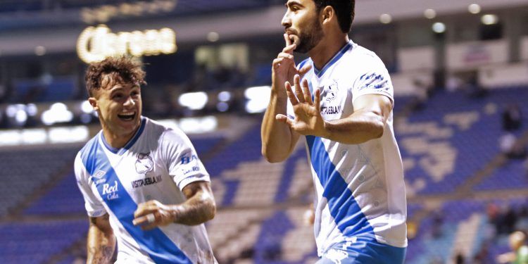 Club Puebla con intención de continuar buena racha ante Cruz Azul en el Cuauhtémoc