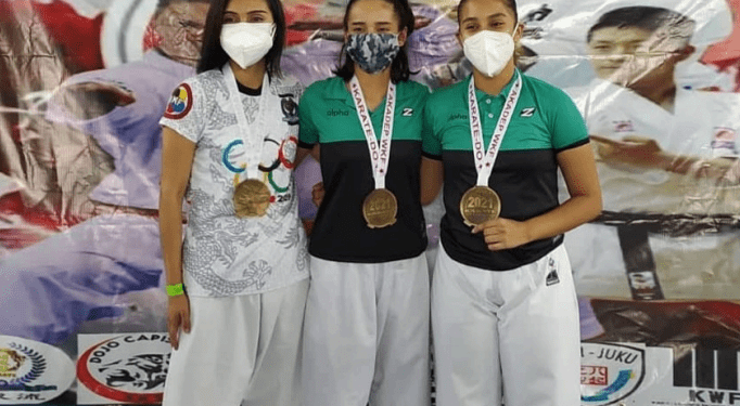 Integran selección nacional de karate cinco poblanos