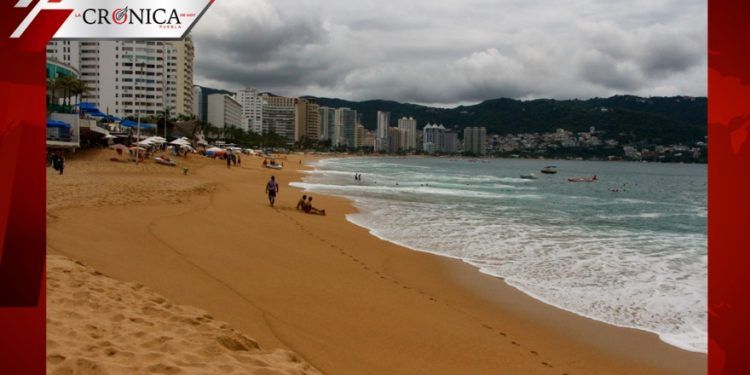 Semar pide extremar precauciones ante alerta de mar de fondo en Acapulco