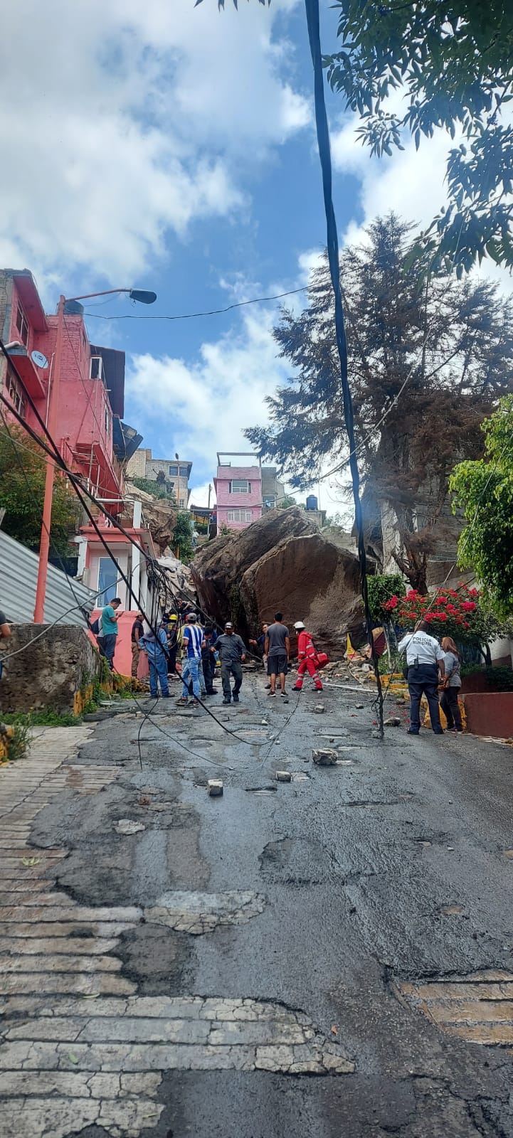 Difunden videos del momento exacto del deslave en el Cerro del Chiquihuite