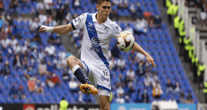 Israel Reyes, en duda para enfrentar a Santos