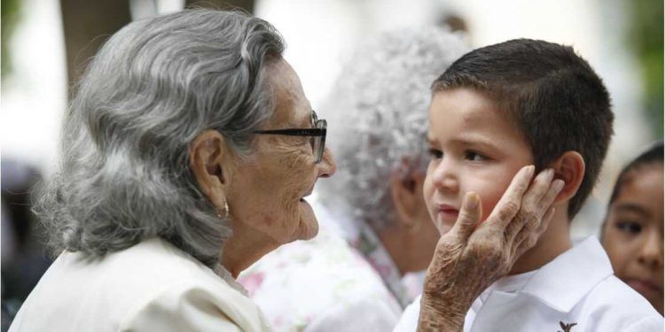 En México hay más adultos mayores que niños menores de cinco años: SSa