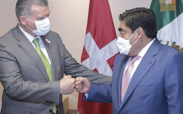 Mantiene Puebla agenda abierta para aterrizar intercambios económicos, resalta Barbosa