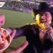 Influencer le quita a Christian Nodal anillo de Belinda durante concierto (VIDEO)