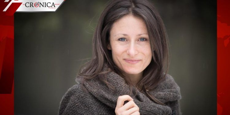 Retiran licencia a doctora de la secta Nxivm que marcaba a las mujeres