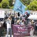 Poblanos participan en caravana a favor de la mujer y de la vida en el Parque Juárez