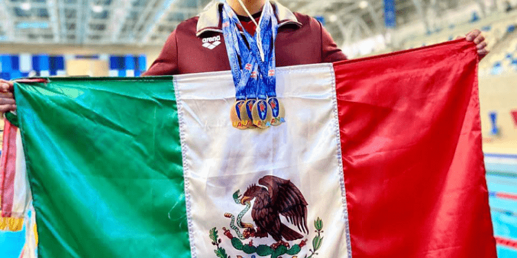 Santiago Blanco, la nueva cara de la natación poblana