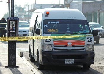 Fallece mujer de la tercera edad en unidad de transporte público 