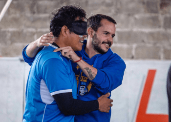 Caen Topos ante Leones de Guadalajara