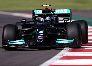 «Checo» Pérez saldrá cuarto en el Gran Premio de México