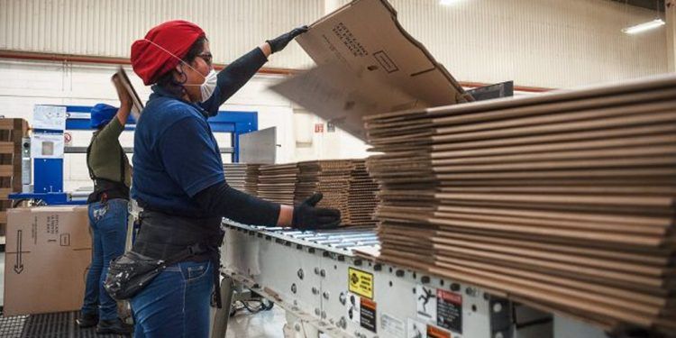 La producción industrial en México crece 8,3 % entre enero y septiembre