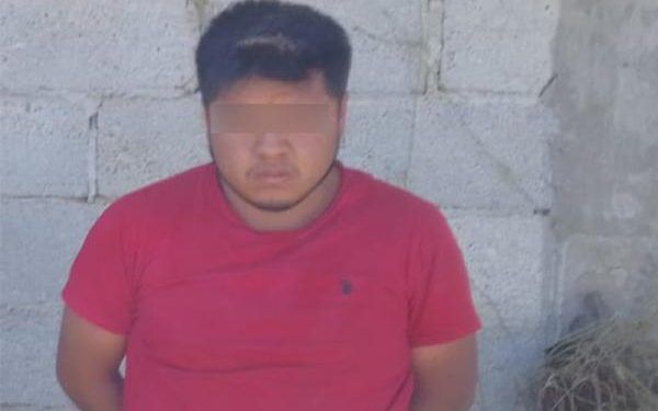 Detienen en Acajete a hombre que operaba bodega con mercancía robada