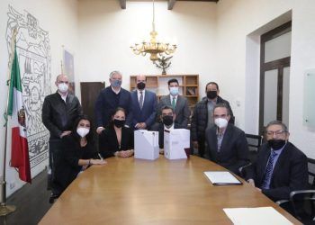 Recibe Congreso de Puebla Paquete Económico 2022