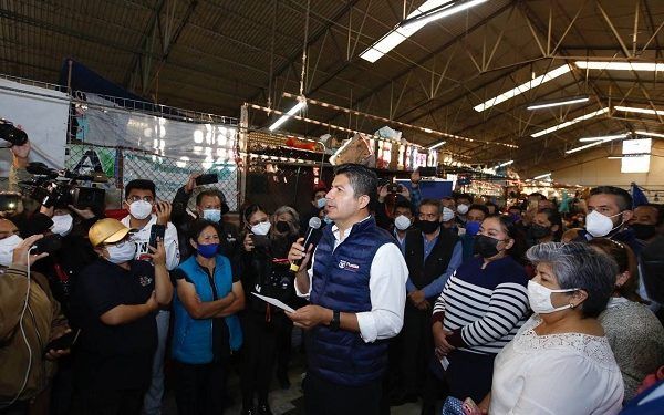 Eduardo Rivera pone en marcha el programa de Mantenimiento Integral de Mercados