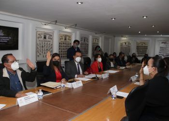 Congreso de Puebla: Comisión aprueba actividades para conmemorar Día del Migrante