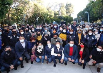 Conmina Eduardo Rivera a trabajadores del ayuntamiento a trabajar en equipo
