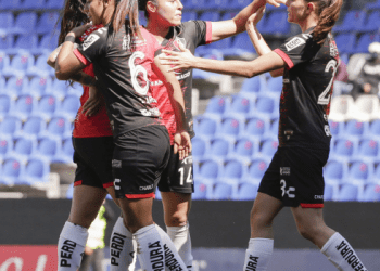 Se despiden franjitas del torneo goleadas