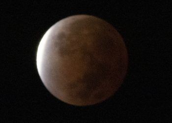 Así se vio el eclipse lunar más largo del siglo desde Puebla