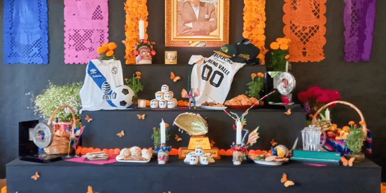 Ofrenda en honor del gran promotor
