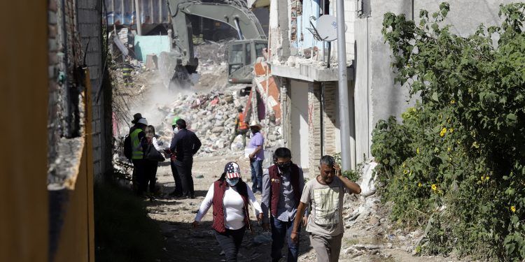 Zona norte de la ciudad en riesgo por gasoductos: Eduardo Rivera
