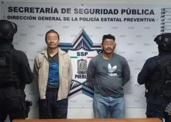 Detienen a dos hombres por transportar gas LP presuntamente ilegal en Texmelucan