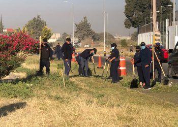 Cadetes de la Academia SSC Puebla realizan jornadas de proximidad en Bosques de San Sebastián