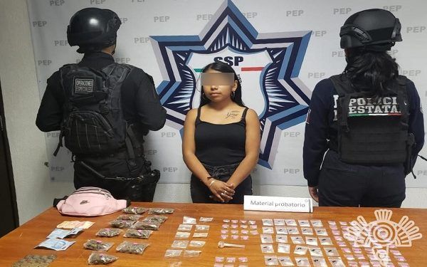Veinteañera es detenida en Balcones del Sur con más de 120 dosis de droga