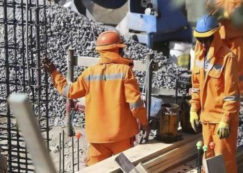 En Puebla, crece empleo en industrias manufactureras y de construcción