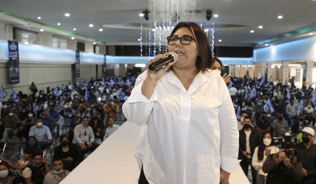 Llegaré “hasta donde tope”, advierte Huerta