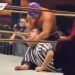Luchador apuñala en la cabeza a un árbitro en plena pelea