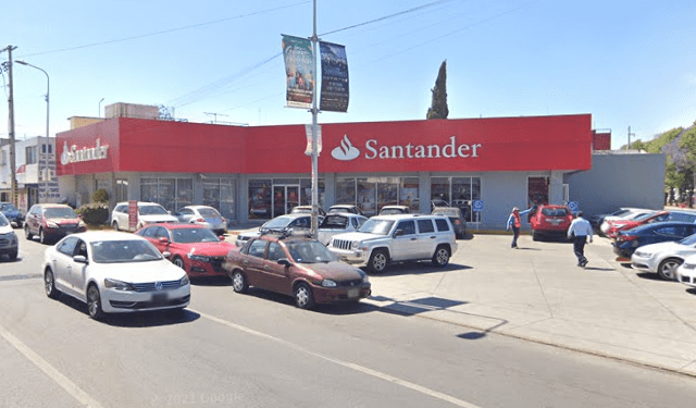 Capturan a ladrones que intentaron robar 800 mil pesos a cuentahabiente en Puebla