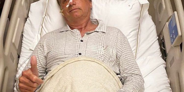 Bolsonaro nuevamente ingresa en un hospital por problemas de salud 