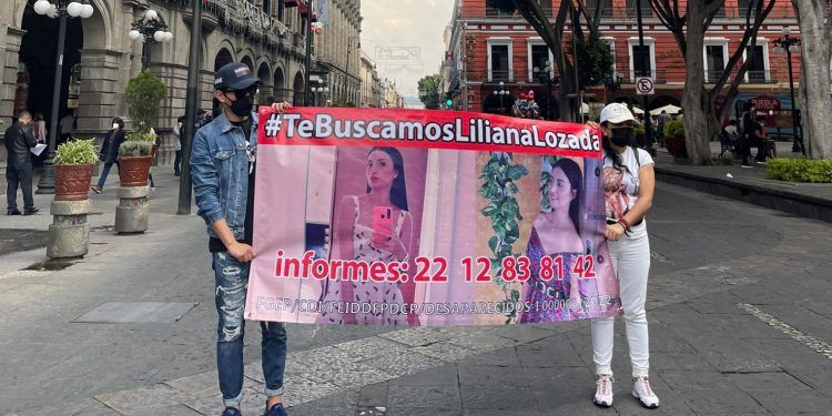 Marchan para exigir avances en la investigación de la desaparición de Liliana Lozada