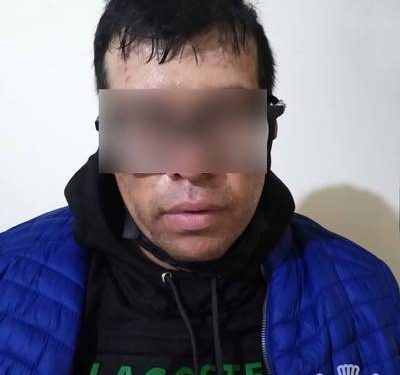 Detienen en Tepexi a sujeto por el asesinato de su esposa y robo de su hijo