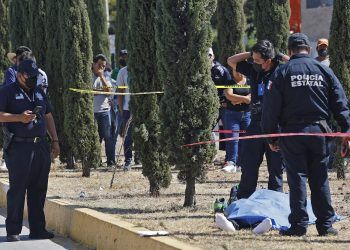 Motociclista pierde la vida tras derrapar en la carretera federal a Atlixco