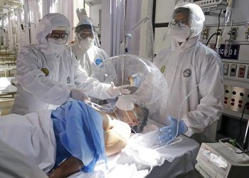Tres veces más fallecidos por COVID-19