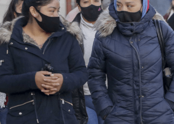 Enfrentan mujeres disparidad salarial