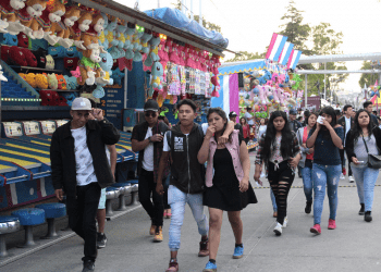 Apoyan poblanos reapertura de la Feria de Puebla