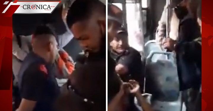 Policía de CDMX evita linchamiento de ladrón; pasajeros lo detuvieron en camión