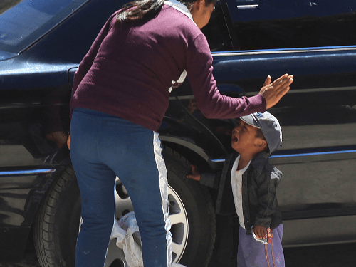 Hay 4 víctimas de maltrato infantil semanales en la capital